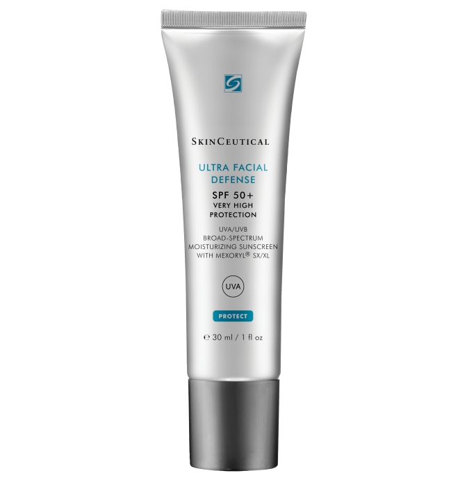 Dr Ria Smit Women's Health & Aesthetic Medicine, Paarl SkinCeuticals Ulta Facial Defense UV SPF50+ Protect Ultra Facial Defense SPF50 helps to moisturize and protect the skin effectively against damage caused by UVA / UVB rays.